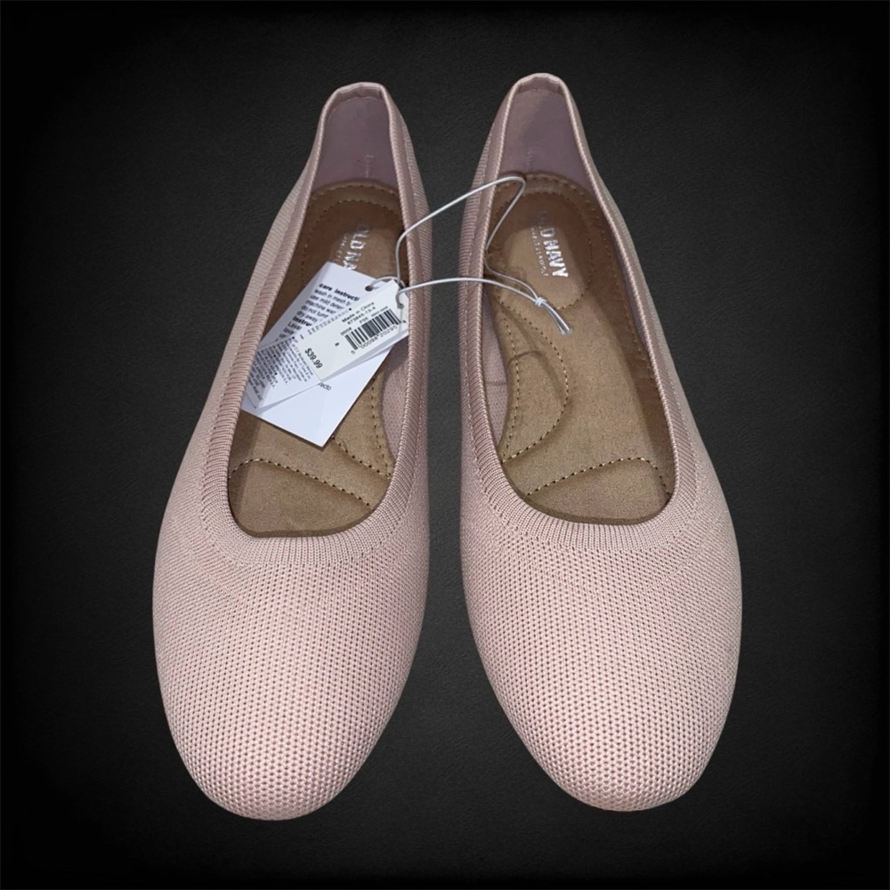 Old Navy Pink Ballet Flats